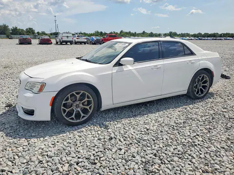 2C3CCABG6FH756266 — 2015 Chrysler 300, Передняя часть (Front End), фото до ремонта