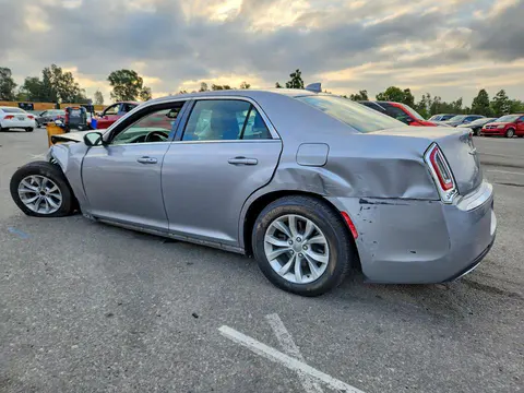 2015 Chrysler 300 VIN 2C3CCAAGXFH930776 фото 2