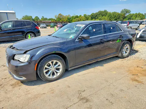 2C3CCAAG8FH833026 — 2015 Chrysler 300, Передняя часть (Front End), фото до ремонта