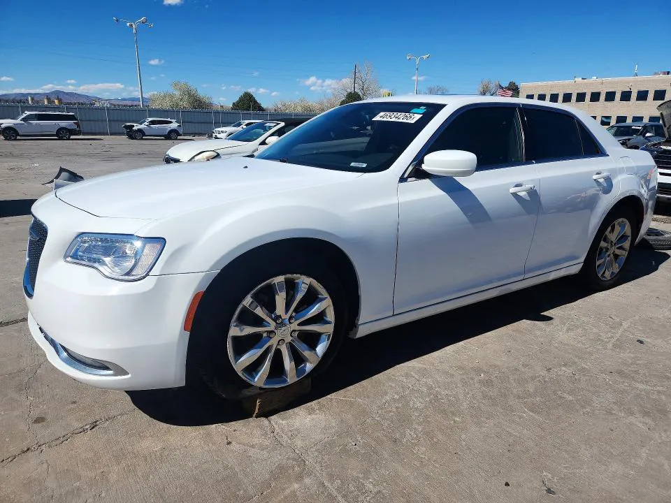 2016 CHRYSLER 300 VIN 2C3CCARG3GH270506 фото 1