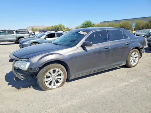 2C3CCAAG4GH211900 — 2016 Chrysler 300, Передняя часть (Front End), фото до ремонта