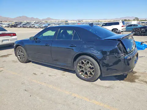 2017 Chrysler 300 VIN 2C3CCAGGXHH648082 фото 2