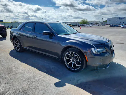 2018 CHRYSLER 300 VIN 2C3CCAAG6JH320592 фото 4