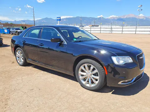 2018 Chrysler 300 VIN 2C3CCARGXJH143095 фото 4