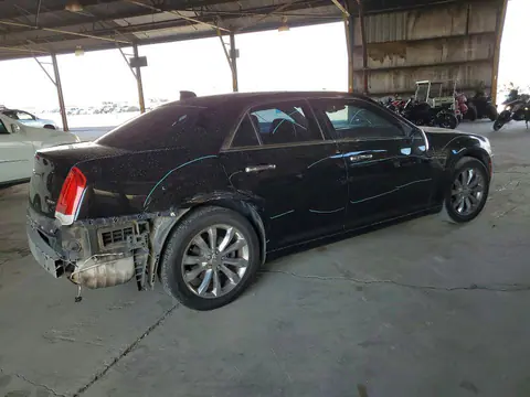 2018 Chrysler 300 VIN 2C3CCAKG4JH250489 фото 3