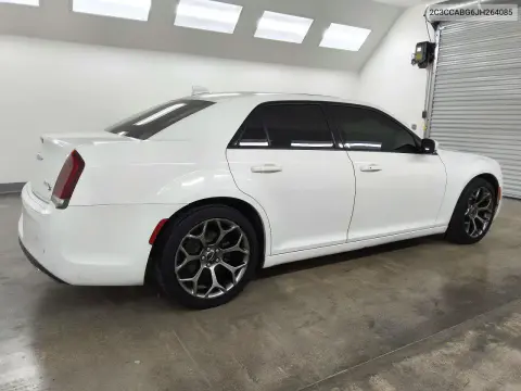 2018 Chrysler 300 S VIN 2C3CCABG6JH264085 фото 3