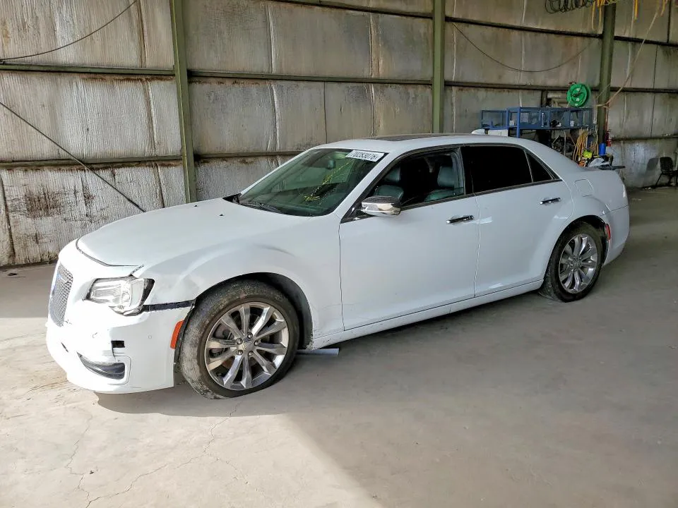 2018 Chrysler 300 VIN 2C3CCAKG9JH268552 фото 1