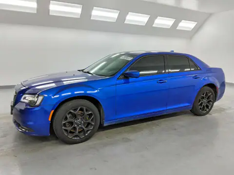 2C3CCAGGXKH536826 — 2019 Chrysler 300, Механические повреждения (Mechanical), фото до ремонта