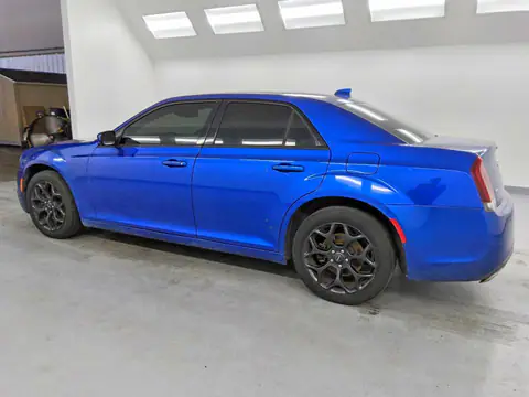 2C3CCAGGXKH536826 — 2019 Chrysler 300, фото 2 с аукциона Copart 06.10.2026, Механические повреждения