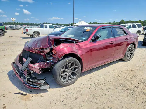 2C3CCAAG3KH582667 — 2019 Chrysler 300, Передняя часть (Front End), фото до ремонта