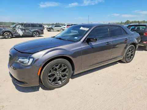 2C3CCARG1LH233724 — 2020 Chrysler 300, Боковая часть (Side), фото до ремонта