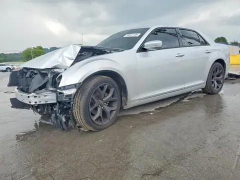 2C3CCABG5PH569554 — 2023 Chrysler 300, Передняя часть, фото до ремонта