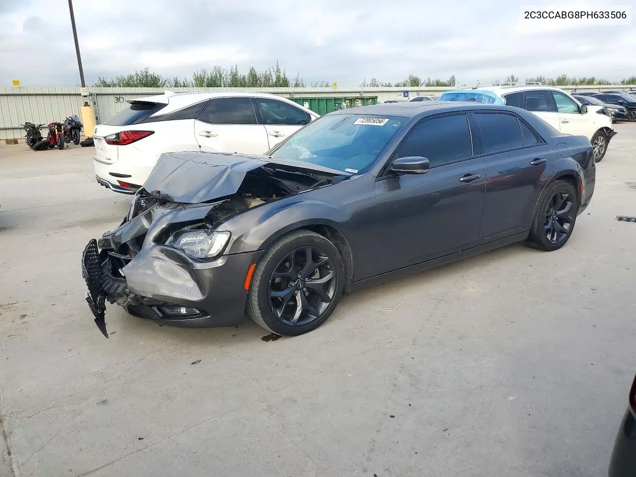 2C3CCABG8PH633506 Chrysler 300 2023 — повреждение Передняя часть, фото до ремонта