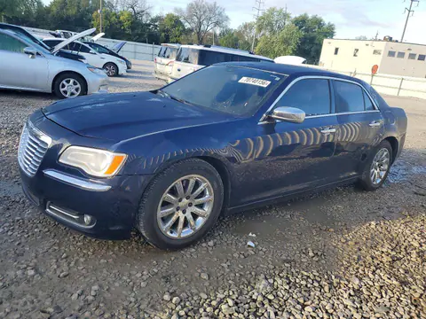 2C3CCAETXDH647072 — 2013 Chrysler 300C, Передняя часть (Front End), фото до ремонта