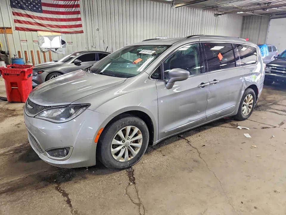 2017 CHRYSLER PACIFICA VIN 2C4RC1BG3HR539583 фото 1