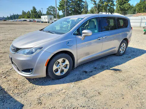 2C4RC1H75HR765082 — 2017 Chrysler Pacifica, Естественный износ (Normal Wear), фото до ремонта