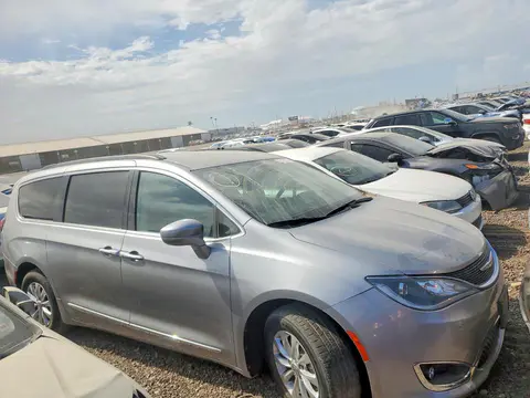 2017 Chrysler Pacifica VIN 2C4RC1BG5HR532635 фото 4