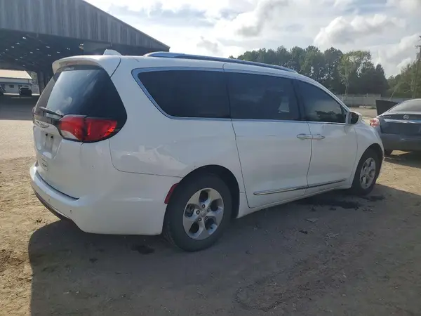 2C4RC1EG4HR515627 — 2017 Chrysler Pacifica, фото 3 с аукциона Copart, Боковая часть