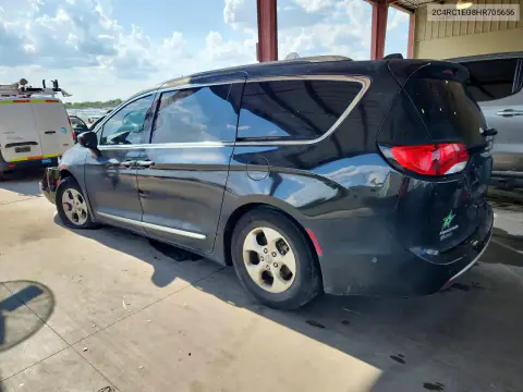 2C4RC1EG8HR705656 — 2017 Chrysler Pacifica, фото 2 с аукциона Copart 19.10.2026, Передняя часть