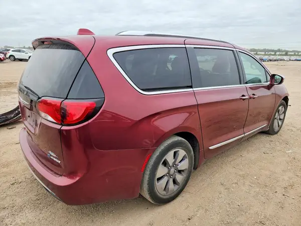 2C4RC1N75HR655167 — 2017 Chrysler Pacifica, фото 3 с аукциона Copart, Передняя часть