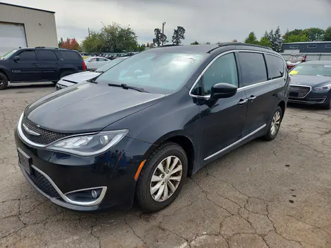 2C4RC1BG8HR591095 — 2017 Chrysler Pacifica, Боковая часть (Side), фото до ремонта