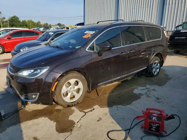 2C4RC1EG3HR770446 — 2017 Chrysler Pacifica, Опрокидывание (Rollover), фото до ремонта