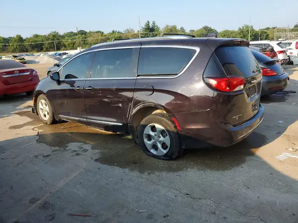 2C4RC1EG3HR770446 — 2017 Chrysler Pacifica, фото 2 с аукциона Copart, Опрокидывание