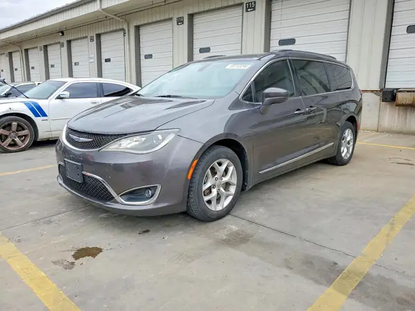 2C4RC1BG5HR528343 — 2017 Chrysler Pacifica, Боковая часть (Side), фото до ремонта