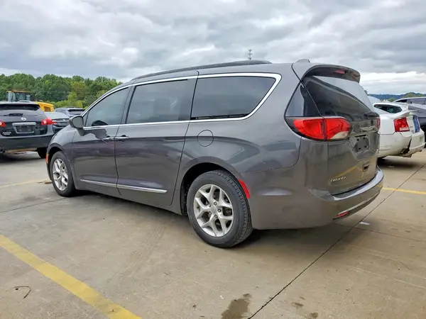 2C4RC1BG5HR528343 — 2017 Chrysler Pacifica, фото 2 с аукциона Copart, Боковая часть