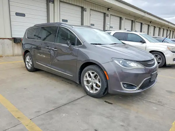 2C4RC1BG5HR528343 — 2017 Chrysler Pacifica, фото 4 с аукциона Copart, Боковая часть