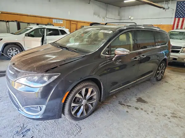 2C4RC1GG7HR648010 — 2017 Chrysler Pacifica, Передняя часть (Front End), фото до ремонта