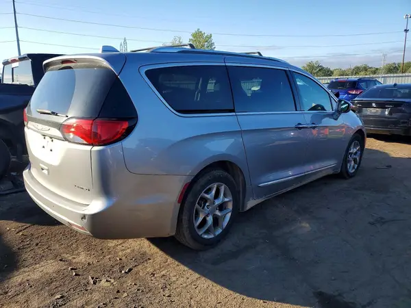 2C4RC1GG2HR504770 — 2017 Chrysler Pacifica, фото 3 с аукциона Copart, Передняя часть