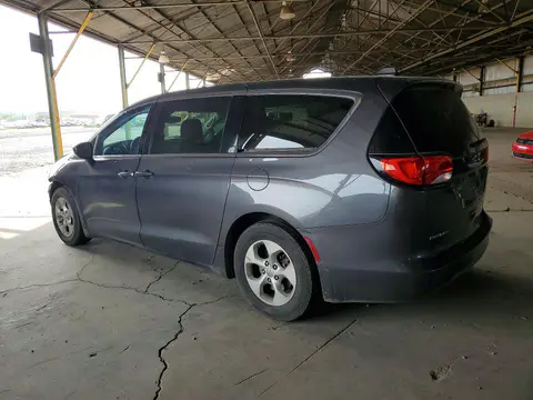 2017 Chrysler Pacifica VIN 2C4RC1CG6HR550964 фото 2