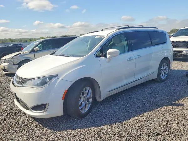 2C4RC1BG7HR505629 — 2017 Chrysler Pacifica, Передняя часть (Front End), фото до ремонта