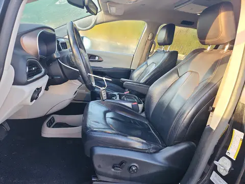 2017 Chrysler Pacifica Touring L VIN 2C4RC1BG1HR583288 фото 7