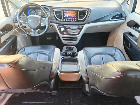 2017 Chrysler Pacifica Touring L VIN 2C4RC1BG1HR583288 фото 8