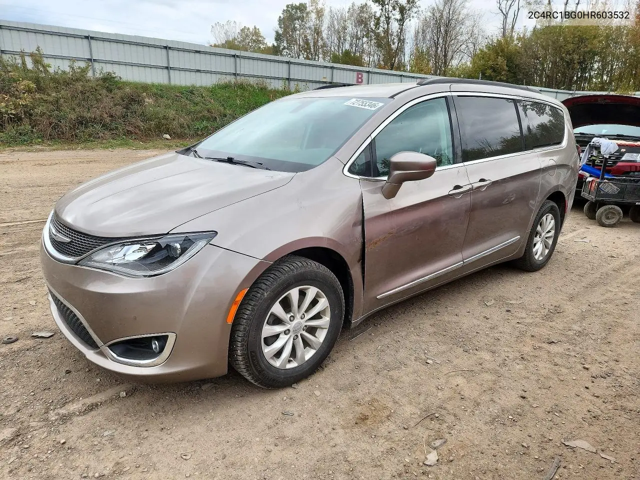 2C4RC1BG0HR603532 Chrysler Pacifica 2017 — повреждение Боковая часть, фото до ремонта
