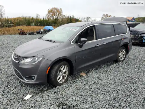 2C4RC1BG5HR841229 — 2017 Chrysler Pacifica, Задняя часть, фото до ремонта