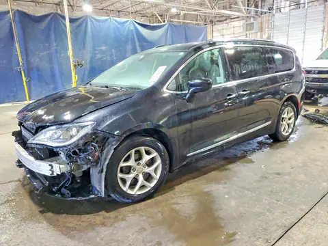 2C4RC1EG4HR531388 — 2017 Chrysler Pacifica, Передняя часть (Front End), фото до ремонта
