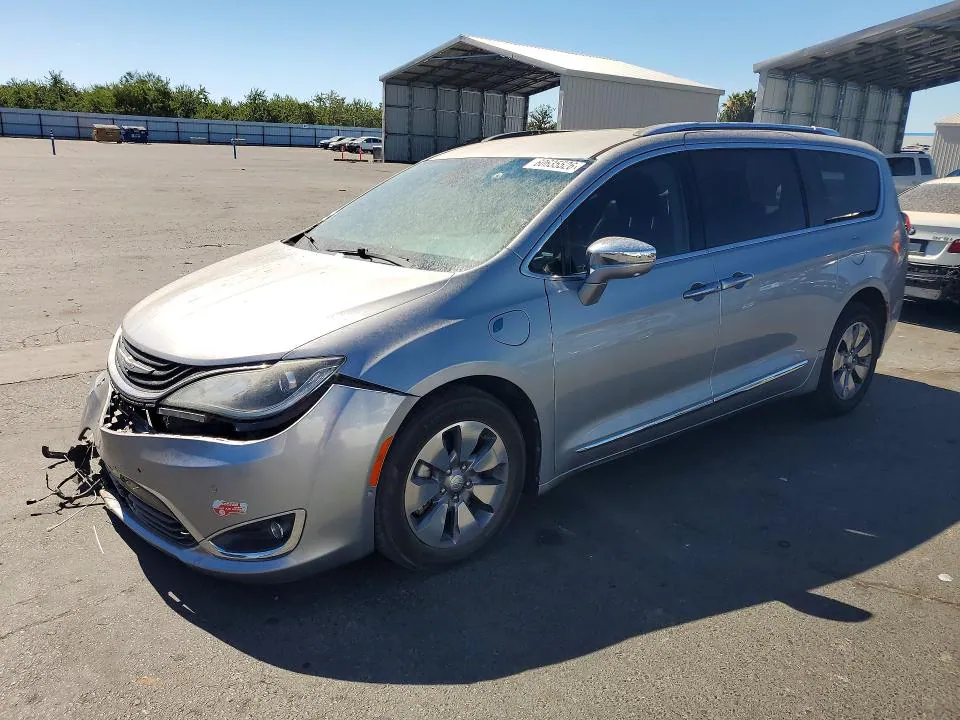 2018 Chrysler Pacifica VIN 2C4RC1N77JR118743 фото 1