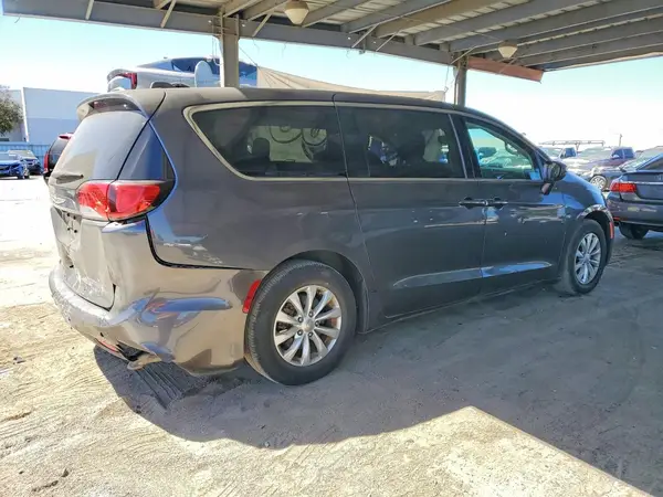 2C4RC1FG4JR278545 — 2018 Chrysler Pacifica, фото 3 с аукциона Copart 29.09.2026, Задняя часть