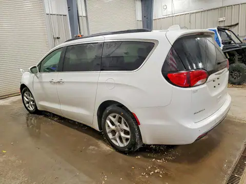 2C4RC1FG1JR183120 — 2018 Chrysler Pacifica, фото 2 с аукциона Copart 30.09.2026, Передняя часть