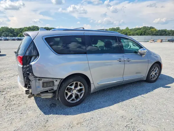 2C4RC1GG4JR232809 — 2018 Chrysler Pacifica, фото 3 с аукциона Copart 14.10.2026, Задняя часть