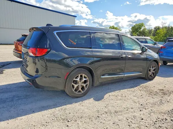 2C4RC1EG7JR227560 — 2018 Chrysler Pacifica, фото 3 с аукциона Copart, Передняя часть