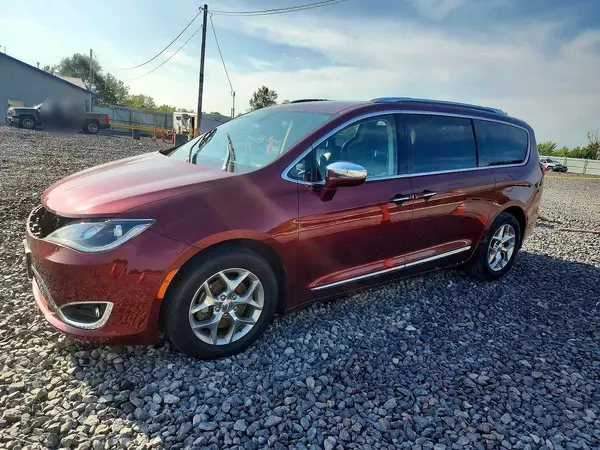 2C4RC1GG8JR251573 — 2018 Chrysler Pacifica, Передняя часть (Front End), фото до ремонта