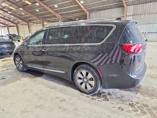 2C4RC1N77JR127149 — 2018 Chrysler Pacifica, Передняя часть (Front End), фото до ремонта