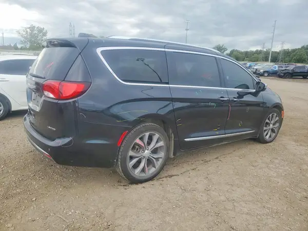 2C4RC1GG3JR338068 — 2018 Chrysler Pacifica, фото 3 с аукциона Copart, Подтопление