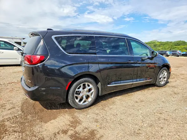2C4RC1GG4JR121225 — 2018 Chrysler Pacifica, фото 3 с аукциона Copart, Задняя часть