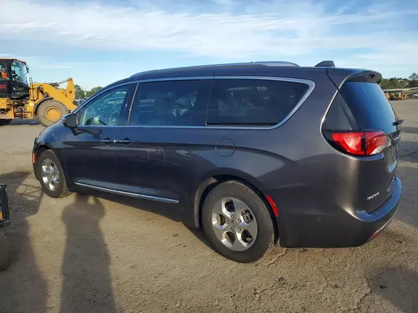 2C4RC1N70JR230526 — 2018 Chrysler Pacifica, фото 2 с аукциона Copart 02.10.2026, Боковая часть