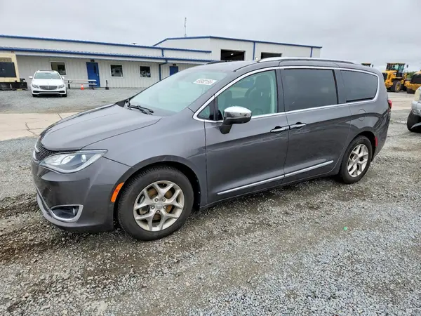 2C4RC1GG5JR352201 — 2018 Chrysler Pacifica, Подтопление (Water/Flood), фото до ремонта